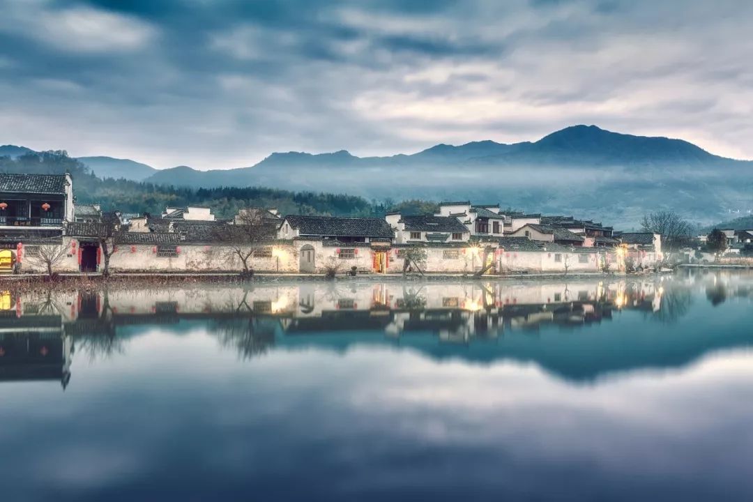 探寻安徽，绿色山水与文化瑰宝之旅