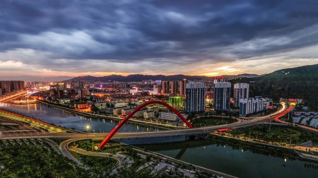 张家口，亲爱的听众朋友们